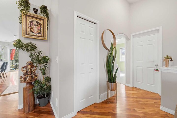 Property Photo:  140 Millview Square SW  AB T2Y 3Y5 