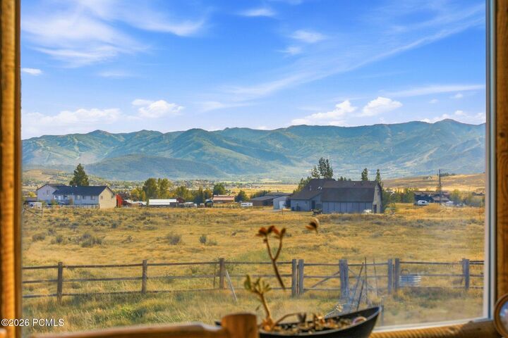 Property Photo:  558 Parleys Road  UT 84098 