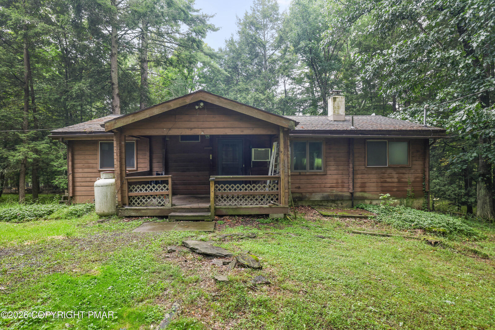 Property Photo: 135 Sportsmen Drive PA 18326