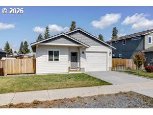 Property Photo:  16424 Bassett Dr  OR 97739 