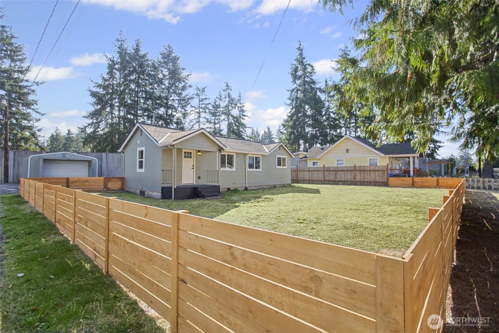 Property Photo:  7425  McDougall Avenue  WA 98203 