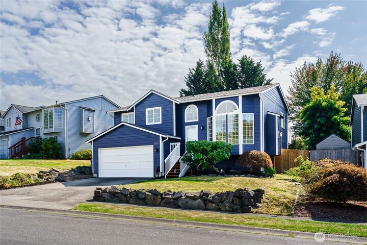 Property Photo:  1217  85th Drive NE  WA 98258 