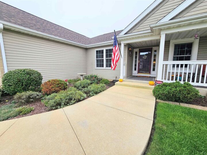 Property Photo: 2031 Meyers Street IL 61008