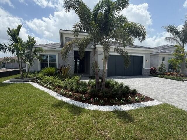 Property Photo: 12215 Arbordale Way FL 33412