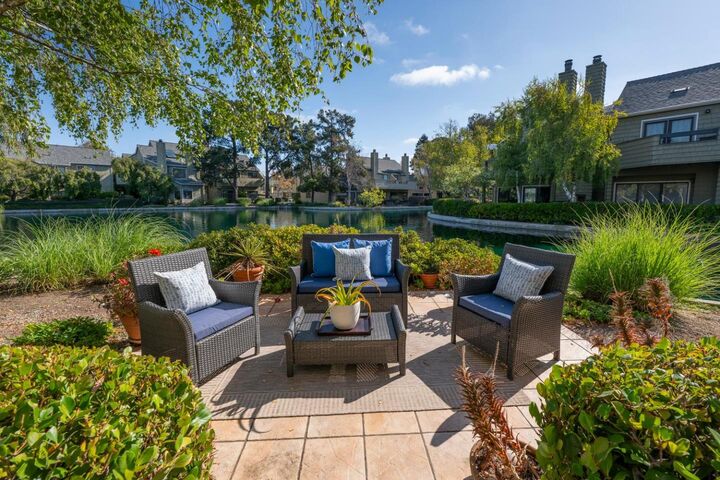 Property Photo:  1139 Shoreline Drive  CA 94404 