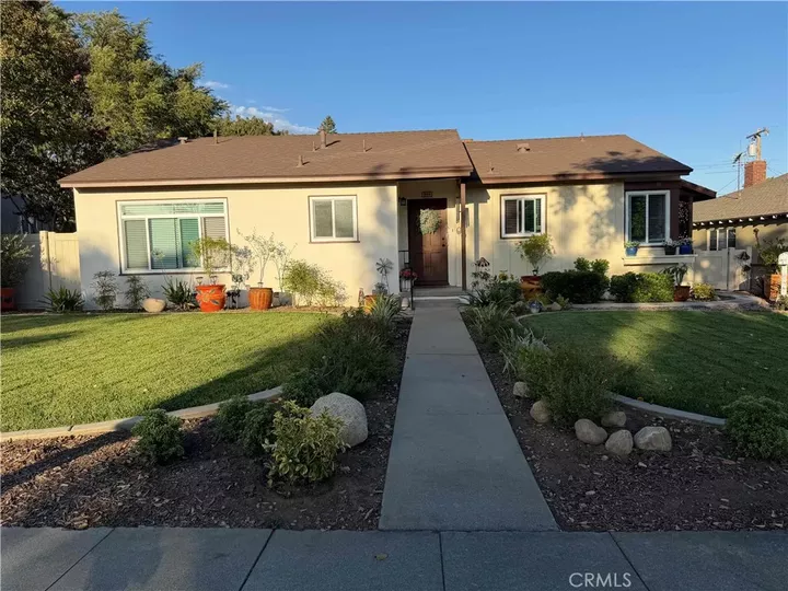 Property Photo:  904 N 2nd Avenue  CA 91786 