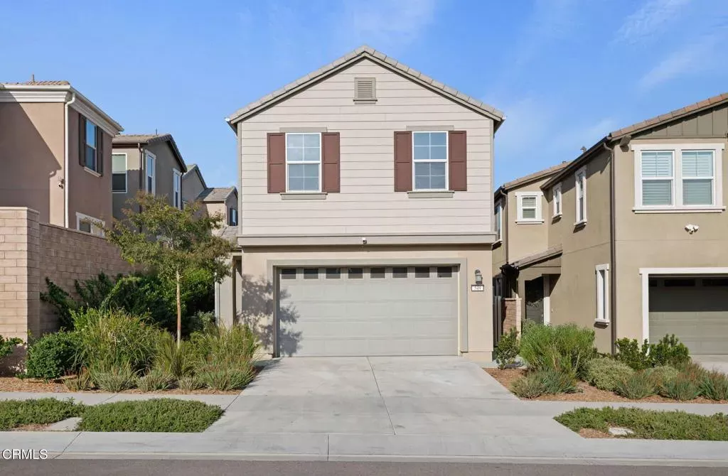 Property Photo:  549 Kumquat Court  CA 93060 