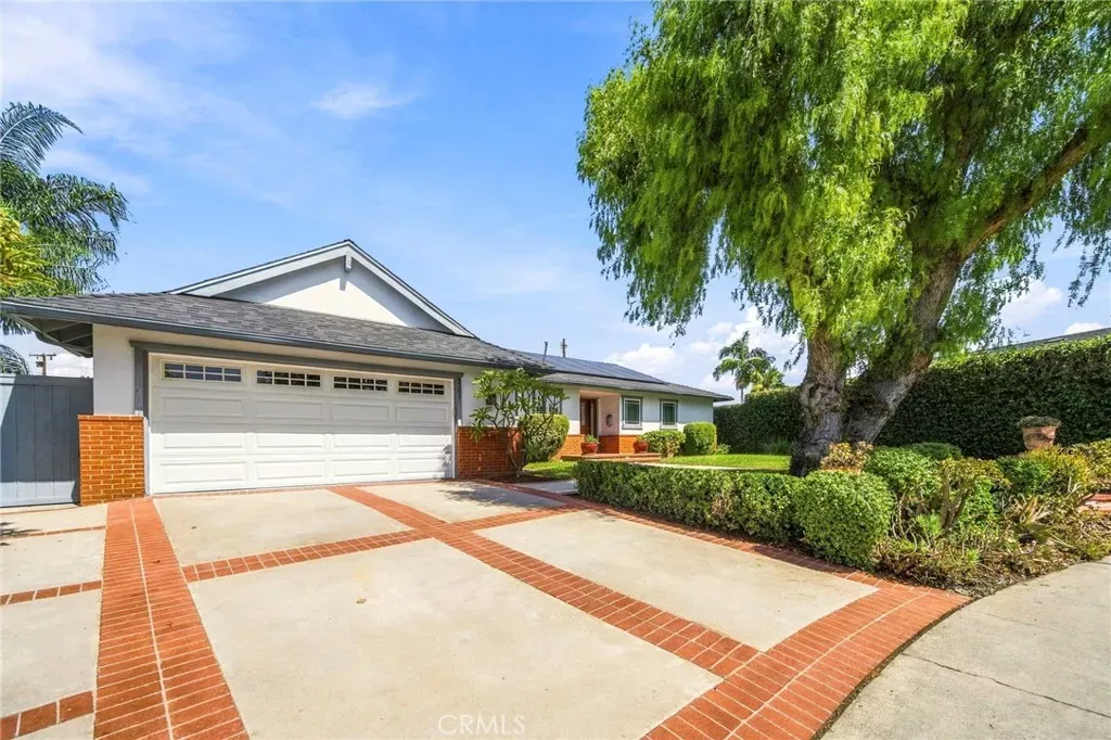 Property Photo:  1301 Tiffany Place  CA 92780 