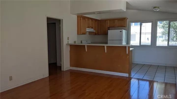 Property Photo:  208 N Catalina  CA 90277 