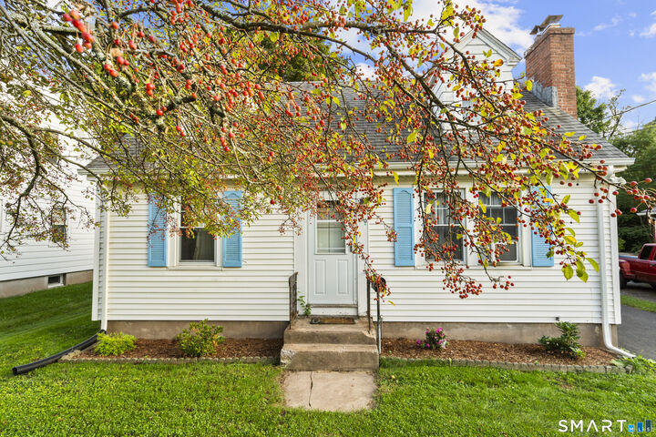 Property Photo:  50 Jensen Street  CT 06042 