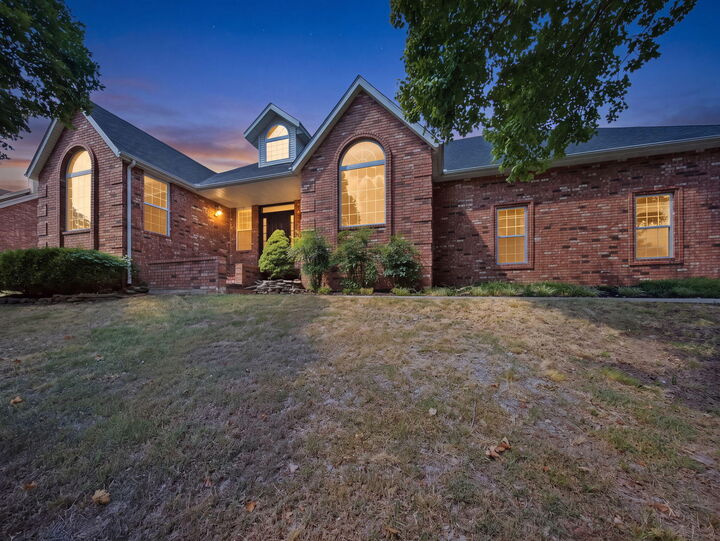 Property Photo:  2511 N Skyview Lane Lane  MO 65721 