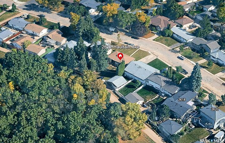 Property Photo:  2612 Haultain Avenue  SK S7J 1R6 
