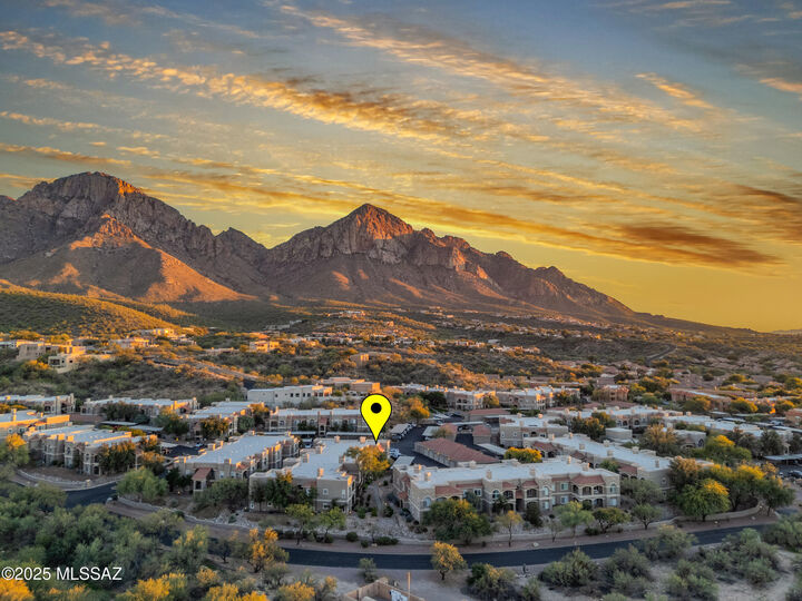 Property Photo:  1500 E Pusch Wilderness Drive 8204  AZ 85737 