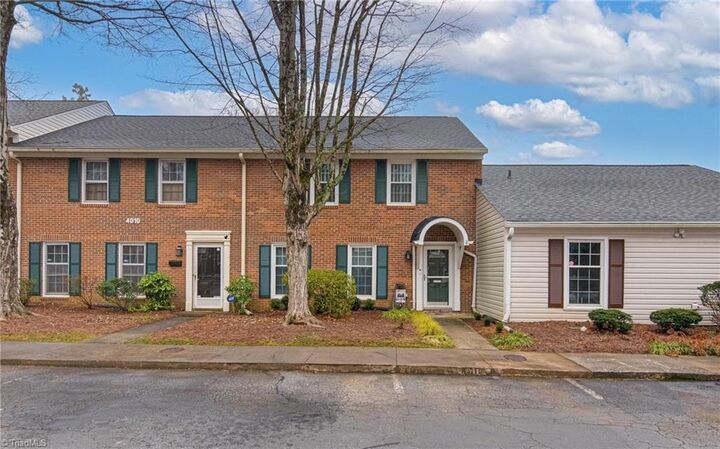 Property Photo:  4010 Huntingreen Lane  NC 27106 