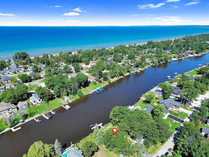 Photo de la propriété:  68 Edgewater Road  ON L9Z 2W3 