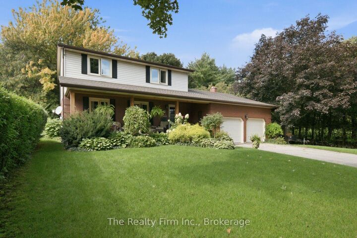 Property Photo:  102 Glenn Avenue N  ON N4S 7V6 