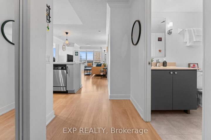Property Photo:  35 Viking Lane 436  ON M9B 0A2 
