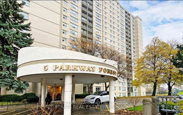 Property Photo:  5 Parkway Forest Drive 1109  ON M2J 1L2 