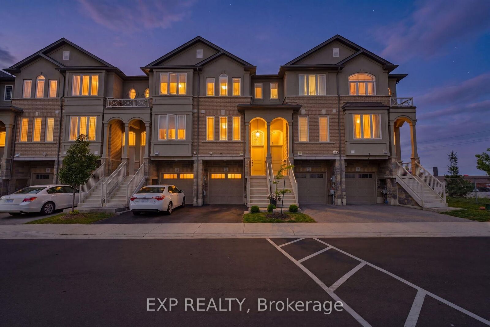 Property Photo:  74 Laguna Village Crescent  ON L0R 1P0 