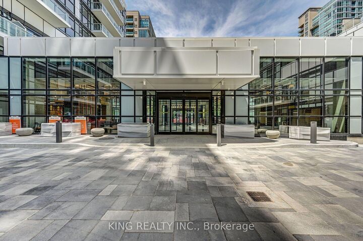 Property Photo:  251 Manitoba Street 133  ON M8Y 0C7 