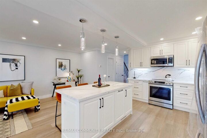 Property Photo:  1216 Charlotte Circle  ON L1V 3P8 