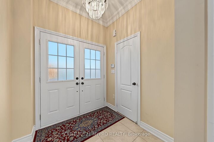 Property Photo:  1371 Kestell Boulevard  ON L6H 0C9 