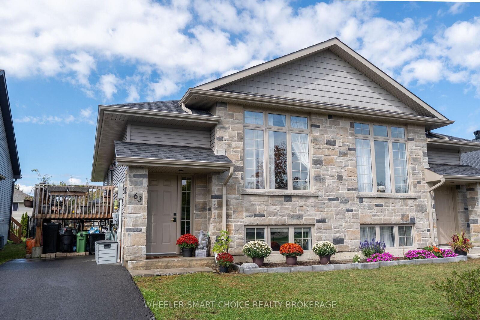 Property Photo: 63 Mercier Avenue E ON K6K 1S9