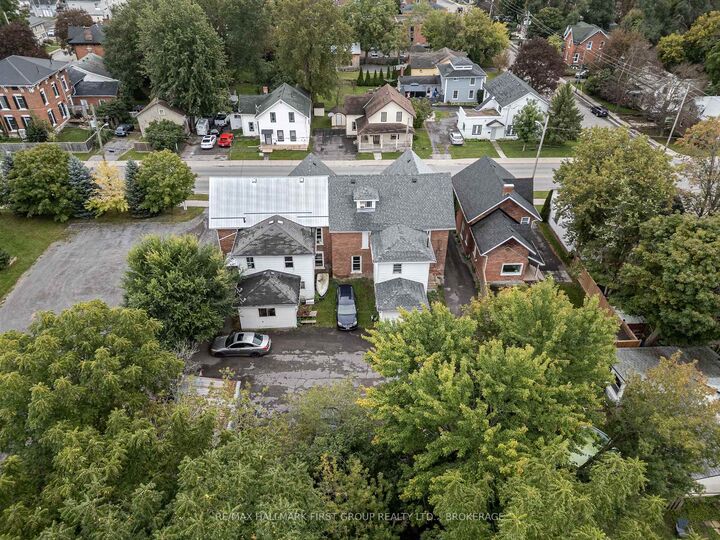 Property Photo: 49/51 Bridge Street W ON K7R 2C4