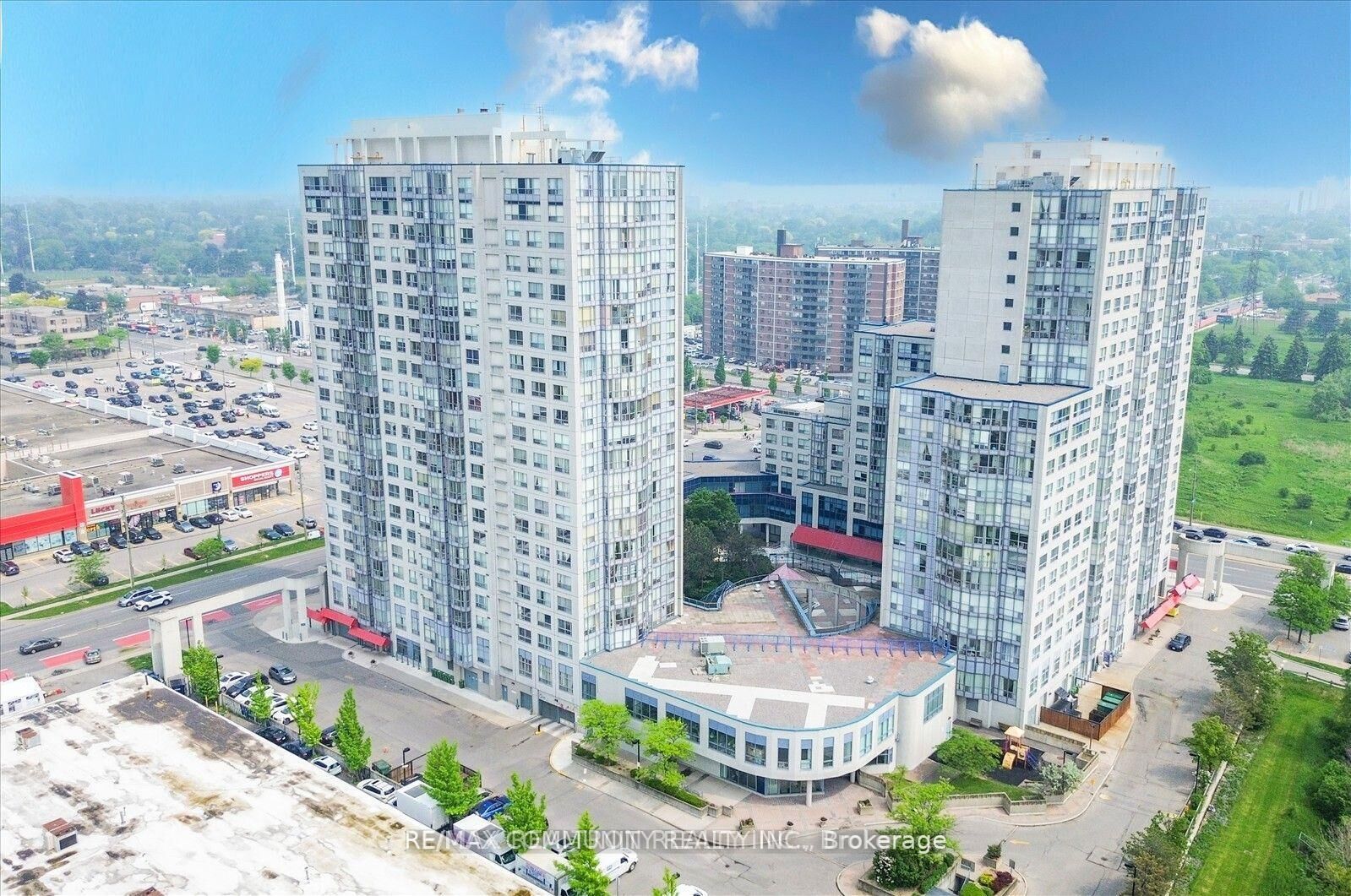Property Photo:  1470 Midland Avenue 314  ON M1P 4Z4 