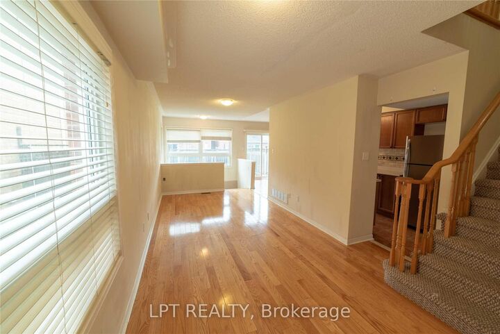 Property Photo:  4919 Southampton Drive  ON L5M 7P9 