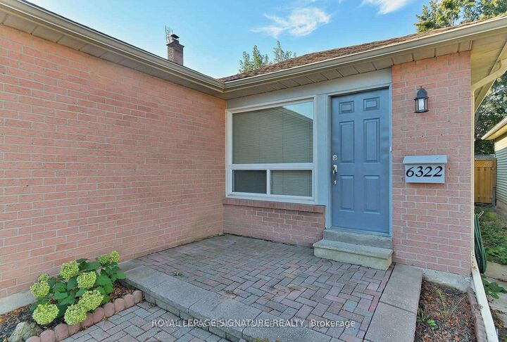 Property Photo:  6322 Martel Court  ON L5N 3H6 