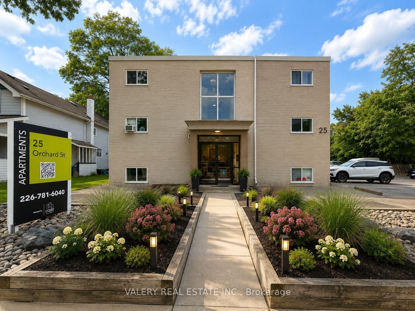 Property Photo: 25 Orchard Street 309 ON N6J 2R4