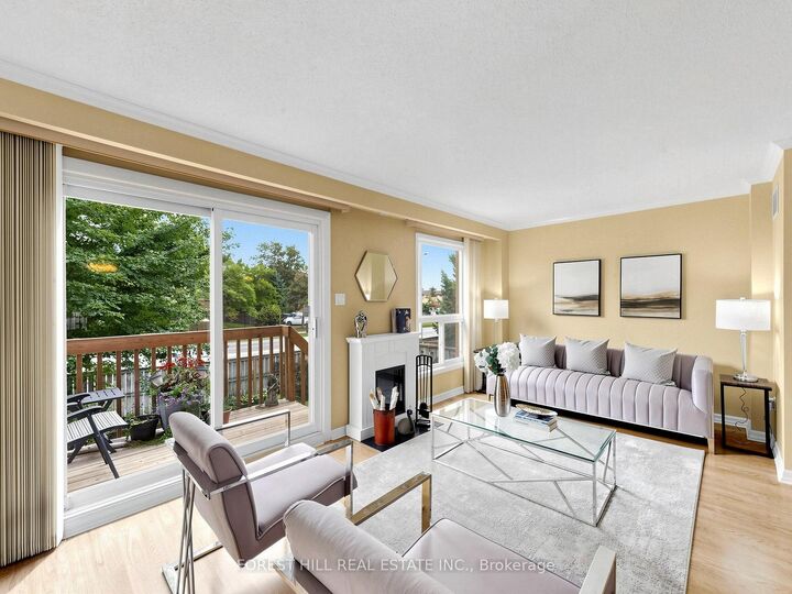 Property Photo:  725 Vermouth Avenue 10  ON L5A 3X5 