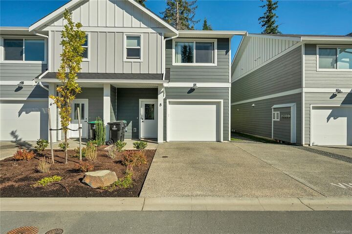 Property Photo: 444 Fisher Rd #5 BC V9W 0H8