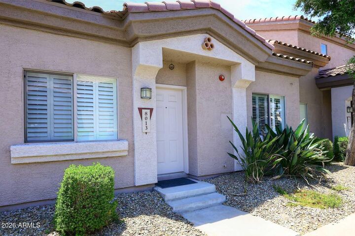 Property Photo: 8013 W Zoe Ella Way AZ 85382
