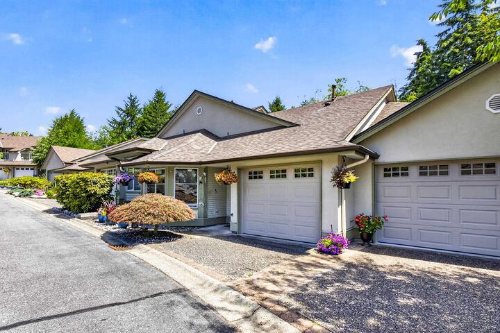 Property Photo:  22740 116 Avenue 22  BC V2X 2X7 