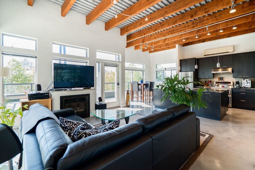 Property Photo:  1075 W 1st Street  BC V7P 3T4 
