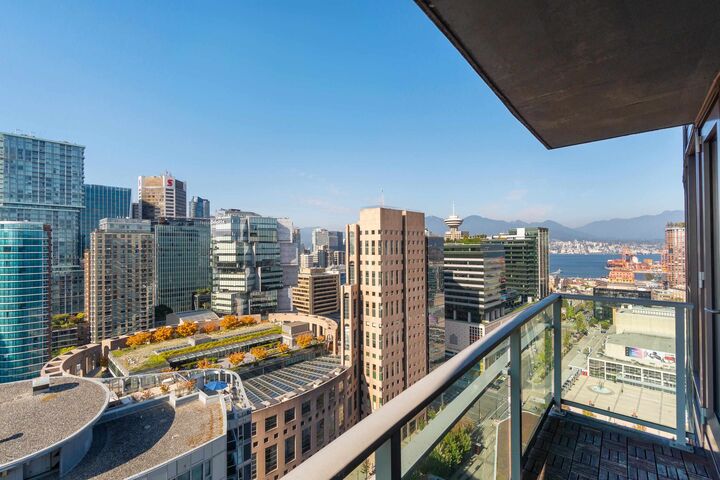 Property Photo:  233 Robson Street 3301  BC V6B 0E8 