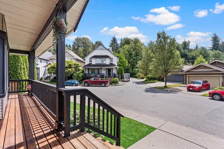 Property Photo:  46409 Bedford Parkway  BC V2R 5N4 