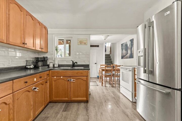 Photo de la propriété: 325 Hudson Bay Street BC V0X 1L0
