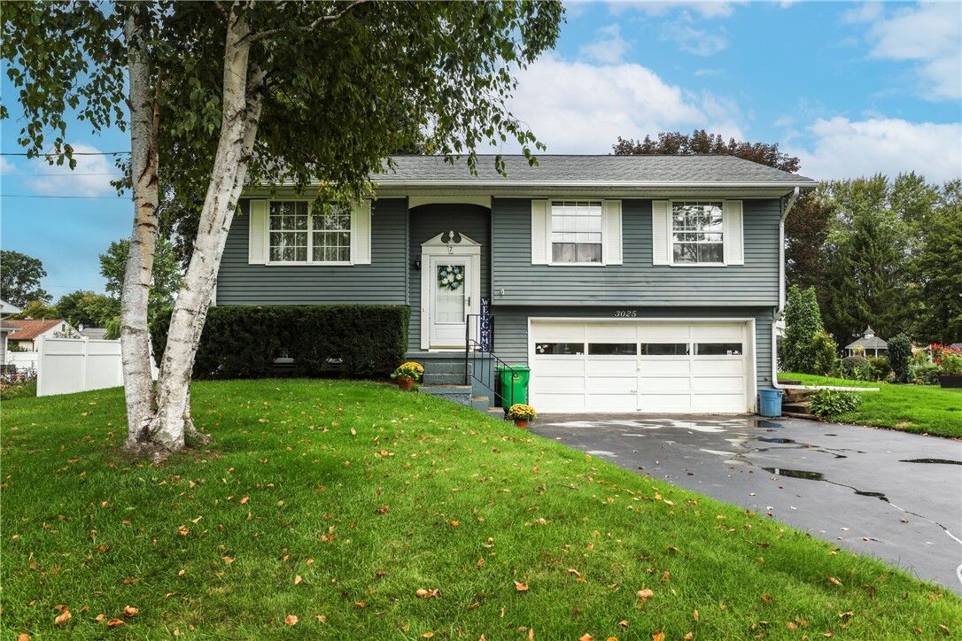 Property Photo:  7 Virginia Road S  NY 14870 