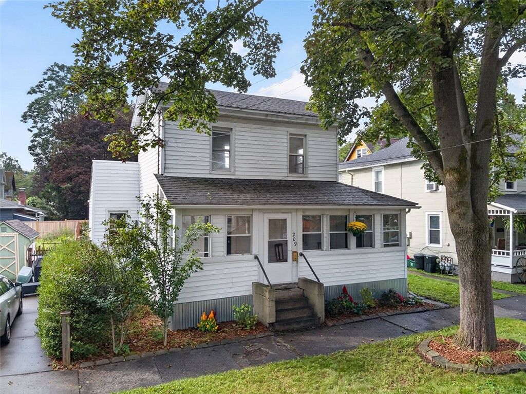 Property Photo: 209 E Yates Street NY 14850