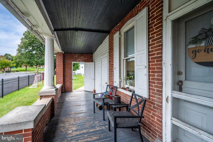 Property Photo: 63 S Whiteoak Street PA 19530
