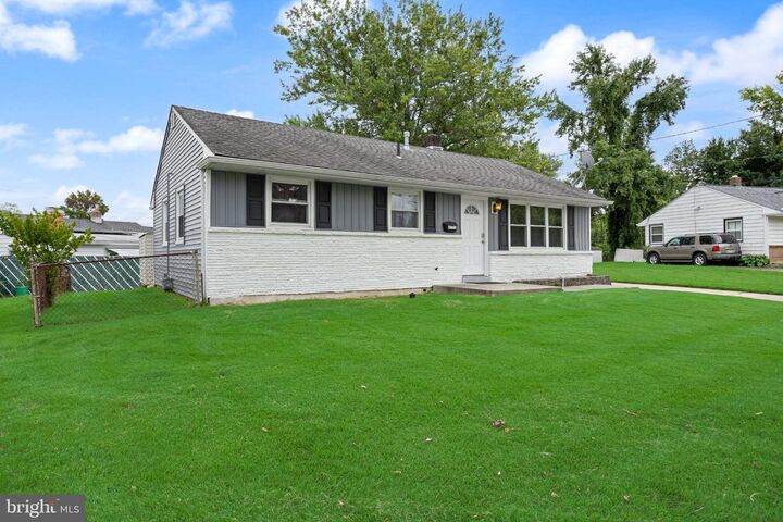 Property Photo:  1134 Vivian Terrace  NJ 08096 