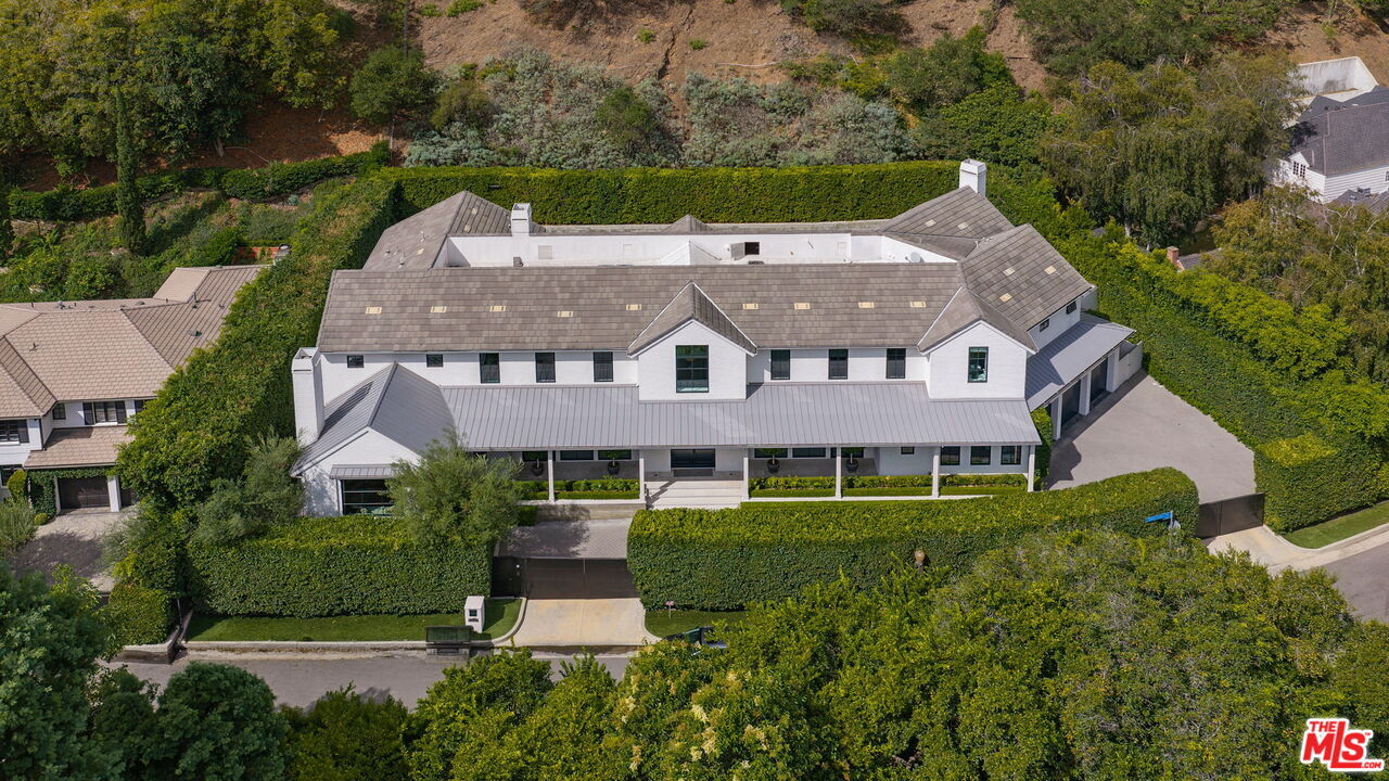 Property Photo:  1281 Stone Canyon Rd  CA 90077 