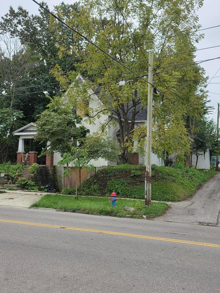 Property Photo:  219 E 6th Street  OH 43040 
