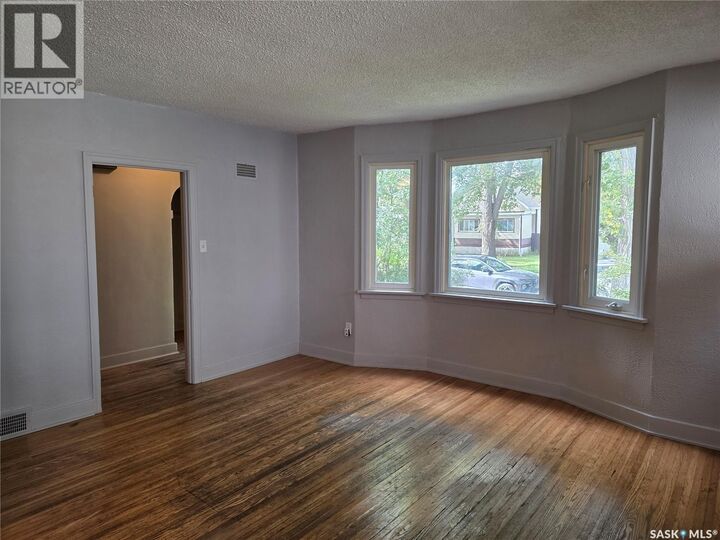 Property Photo: 1365 Princess Street SK S4T 3Y9