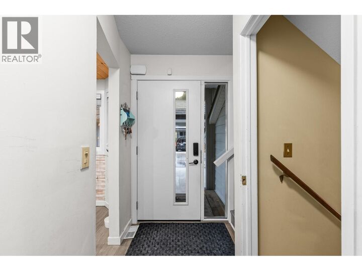 Property Photo:  2125 Burtch Road 201  BC V1Y 8N1 