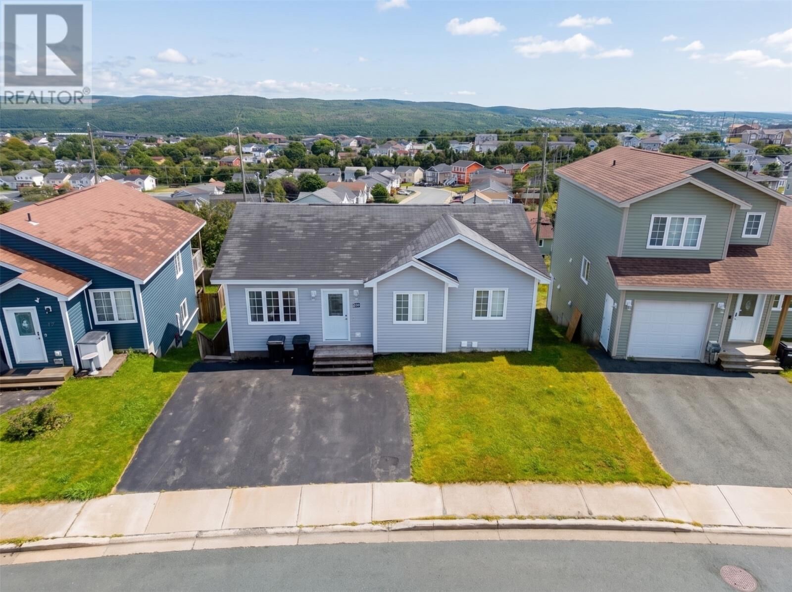 Property Photo:  89 Rotary Drive  NL A1E 0C2 