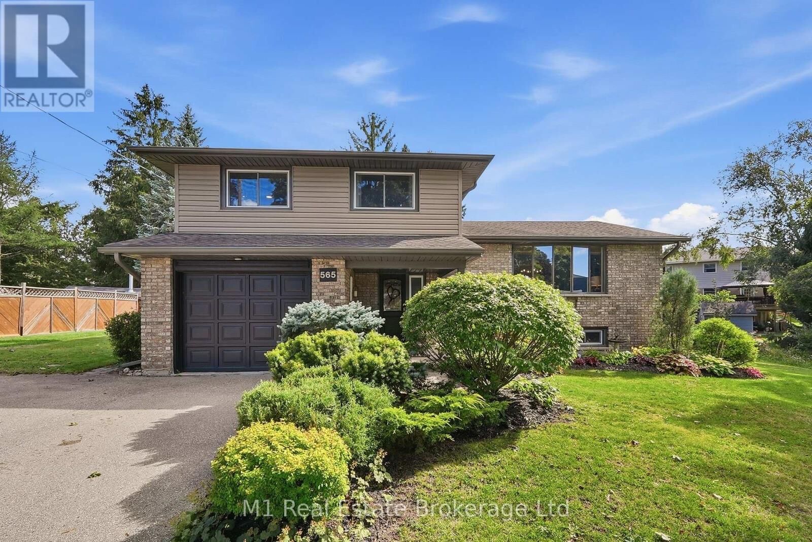 Property Photo:  565 Elgin Street  ON N1M 2C1 